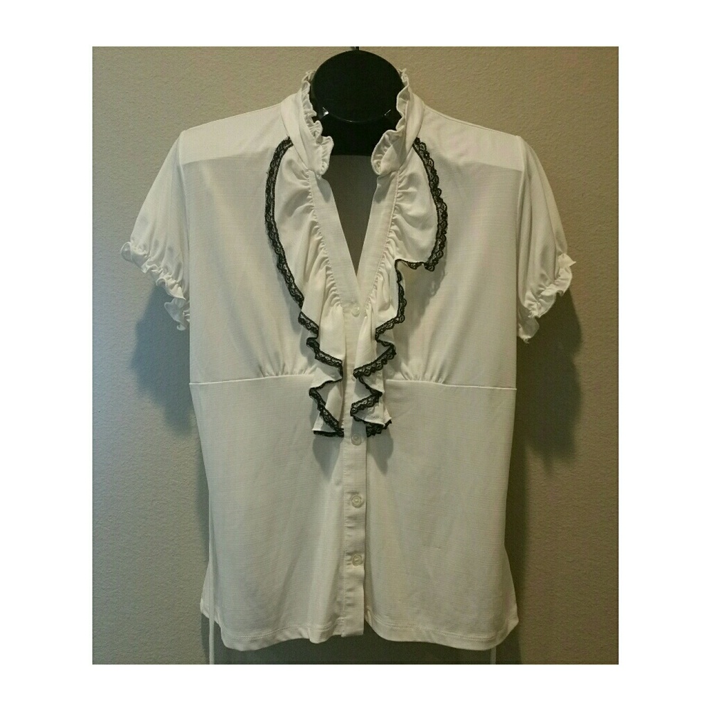 SEXY LACY RUFFLED FRONT TOP MANDARIN COLLAR EUC XL